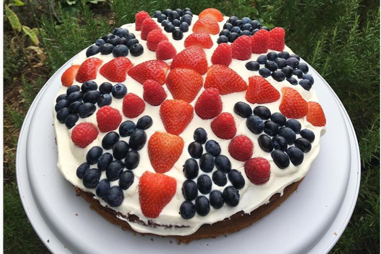 Yesterday, I celebrated my 5-year anniversary in this country, when I had only planned to stay for one year... 🥳 @frierum (Friederike Rummenhohl)