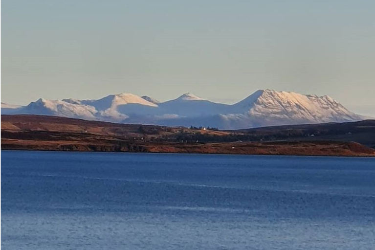 Today I can see snow on the mountains from @stayataodann #nofilter @academyann