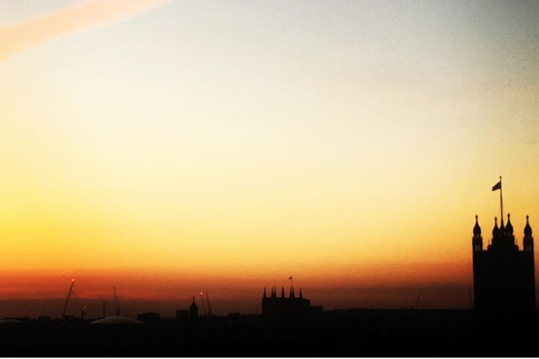 Nice sunset this evening. 👌 @woolfallalex