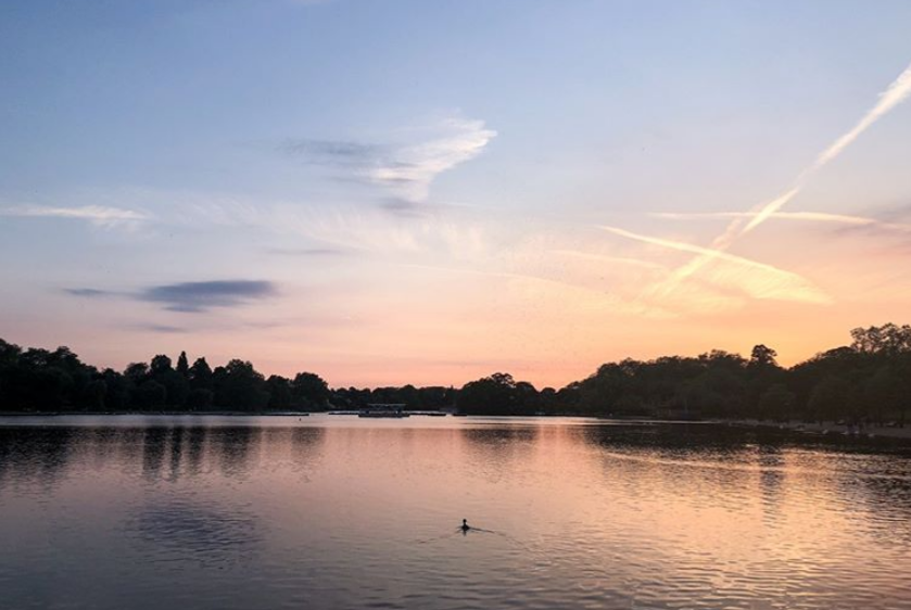 Hyde Park @nakedprgirl on Instagram