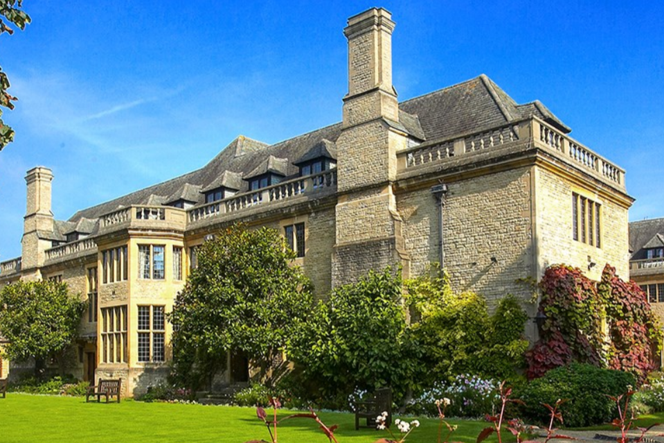 Rhodes House, Oxford (www.rhodeshouse.ox.ac.uk)