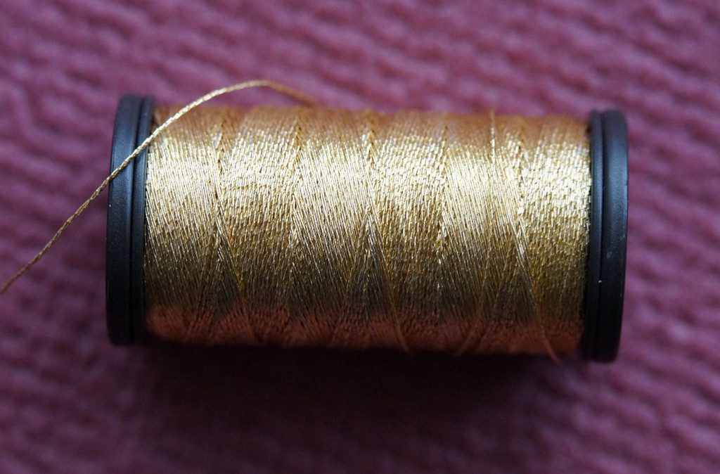 Golden thread (Pixabay)